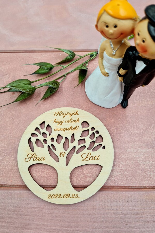 Életfa esküvői vendégköszöntő ajándék hűtőmágnes