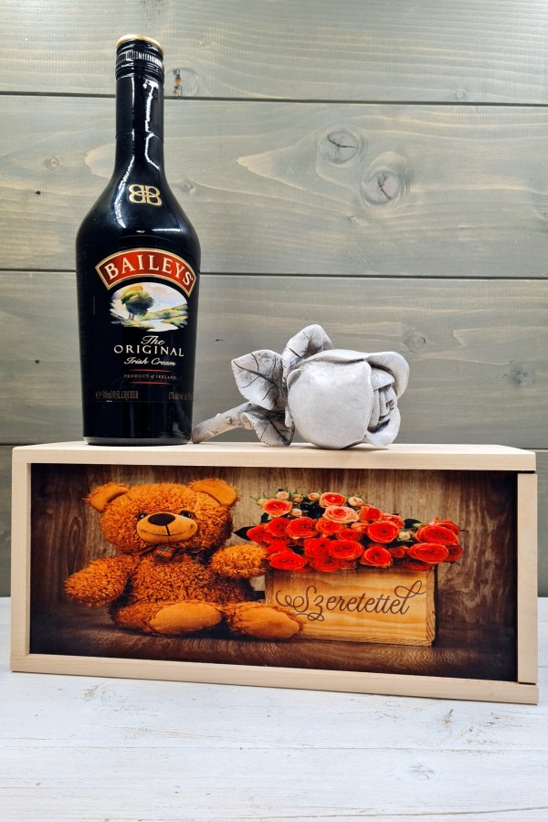 Mackó italos ajándékdoboz szülinapra