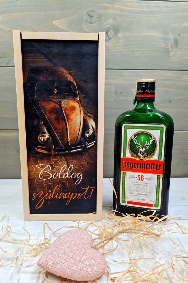 Volkswagen Bogár italos ajándék díszdoboz szülinapra