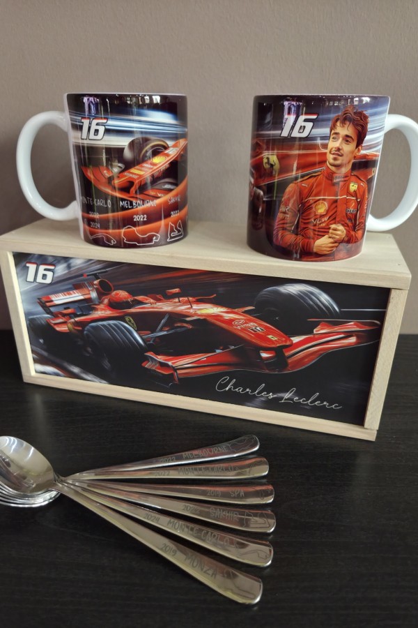 F1 Charles Leclerc ajándékcsomag rajongóknak