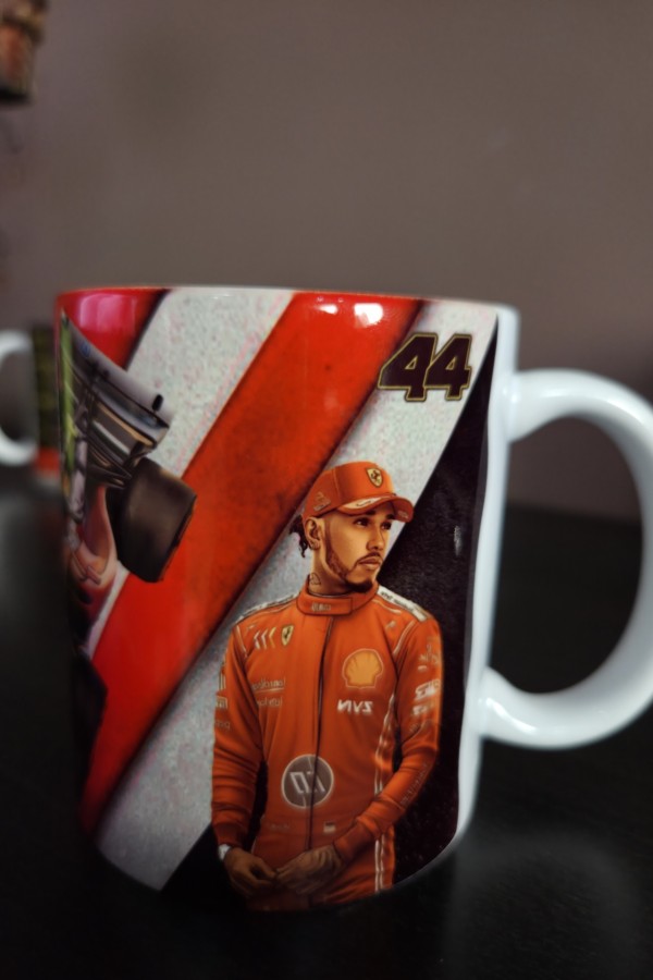 F1 Lewis Hamilton bögre 