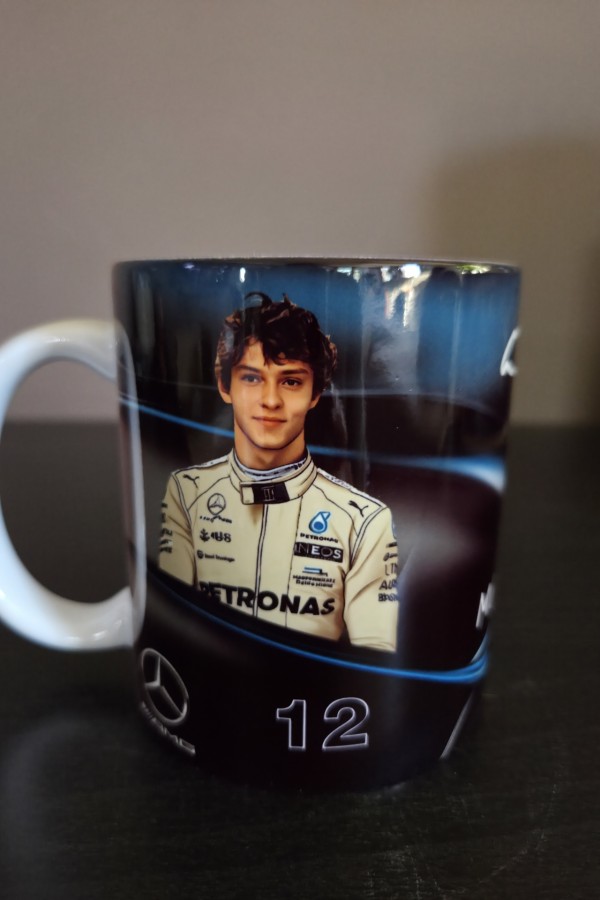 F1 Kimi Antonelli bögre rajongóknak