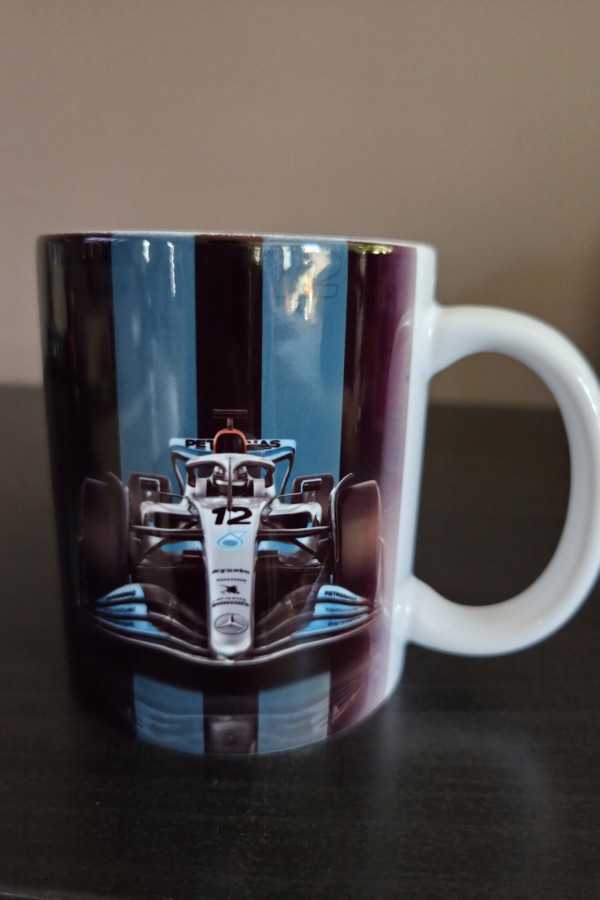 F1 Kimi Antonelli bögre 