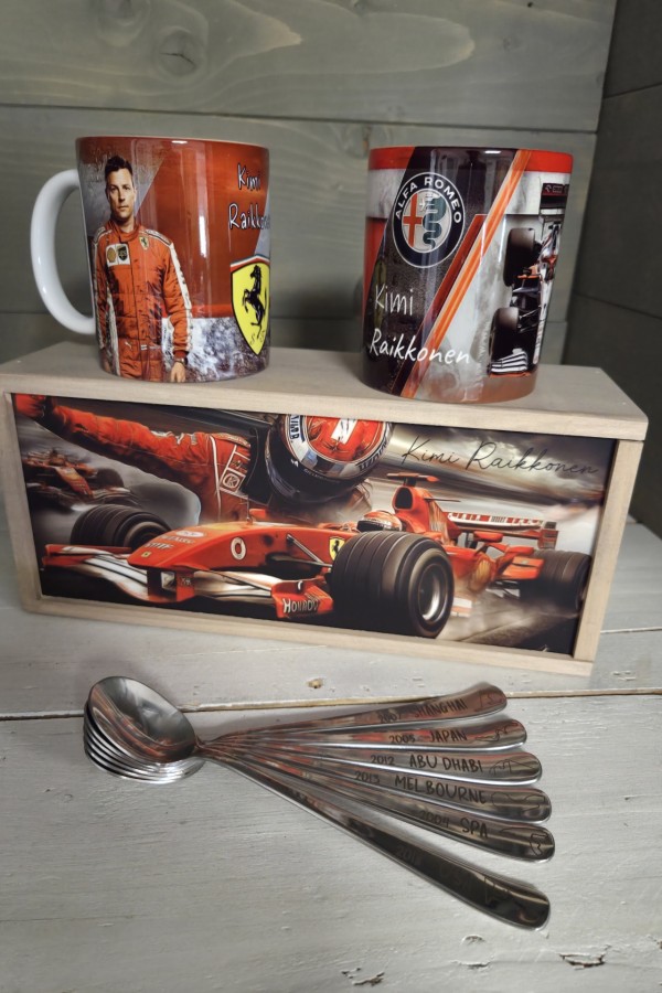 F1 Kimi Raikkonen ajándékcsomag rajongóknak