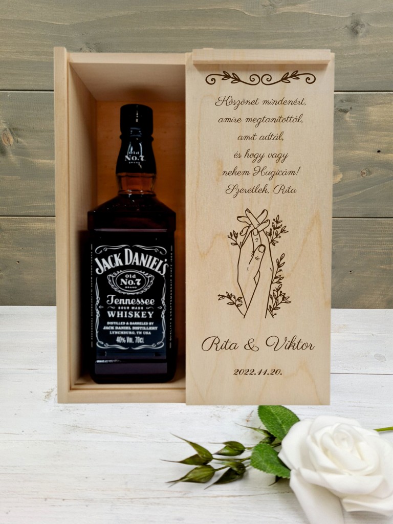 Összefonodó kezek Testvér köszöntő italos ajándék díszdoboz