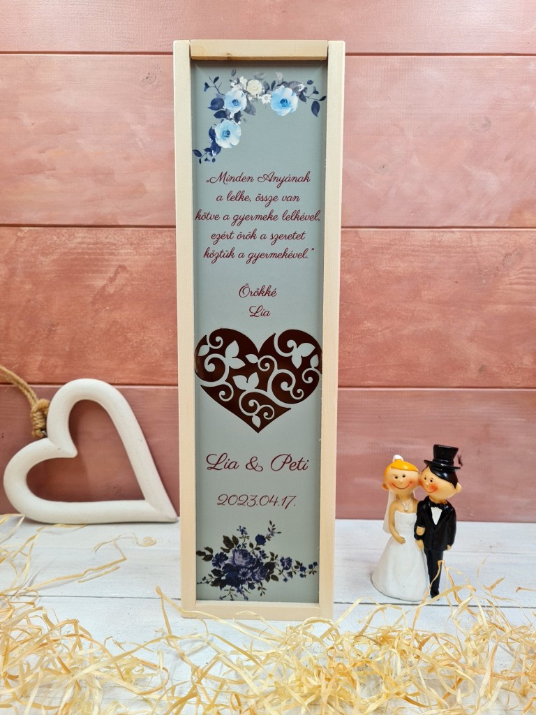 Szív esküvői szülőköszöntő boros doboz 