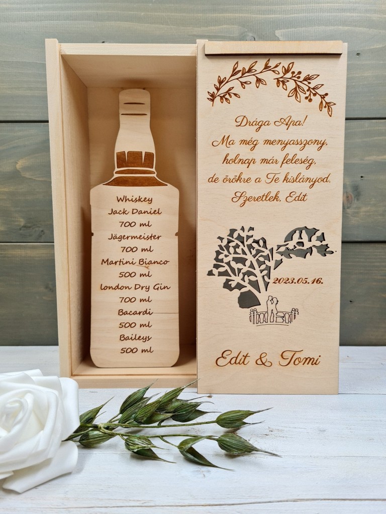 Szerelmesek a hídon italos szülóköszöntő ajándék díszdoboz esküvőre