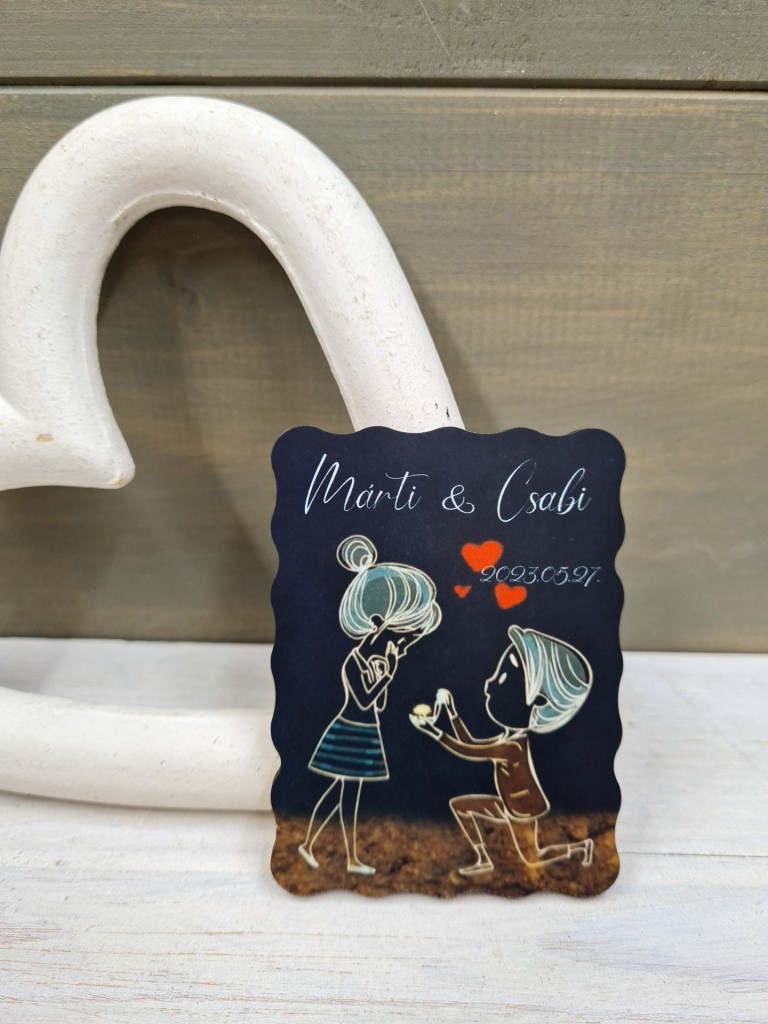Leánykérés esküvői vendégköszöntő ajándék hűtőmágnes