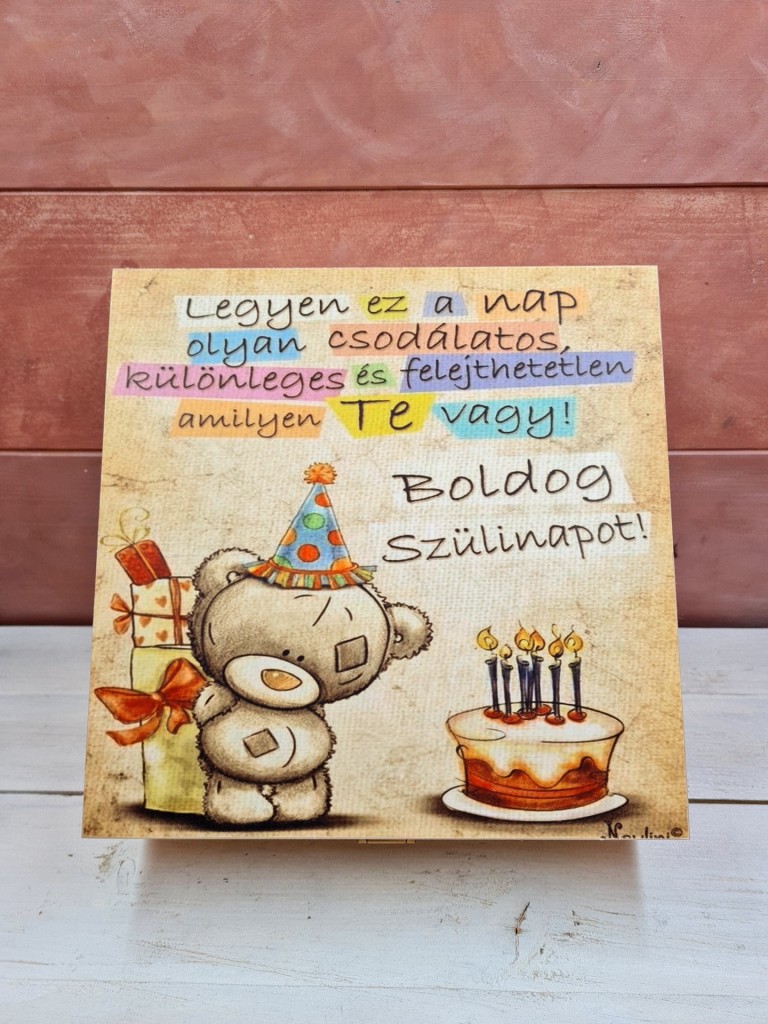 Cuki mackós kávés, teás, édességes, italos ajándék díszdoboz szülinapra