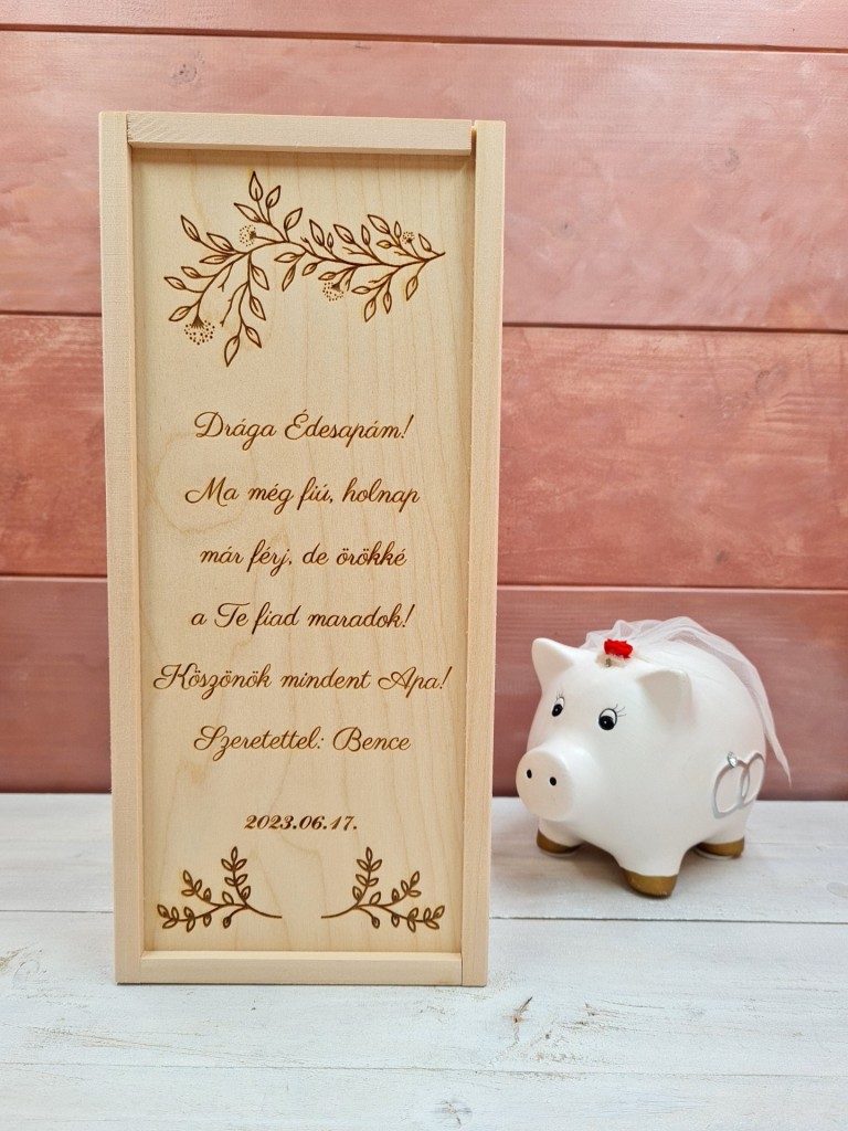 Tavaszi virágok esküvői szülőköszöntő italos ajándék díszdoboz