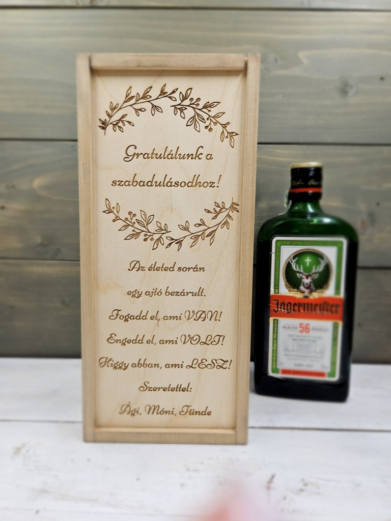Búcsú italos ajándék díszdoboz