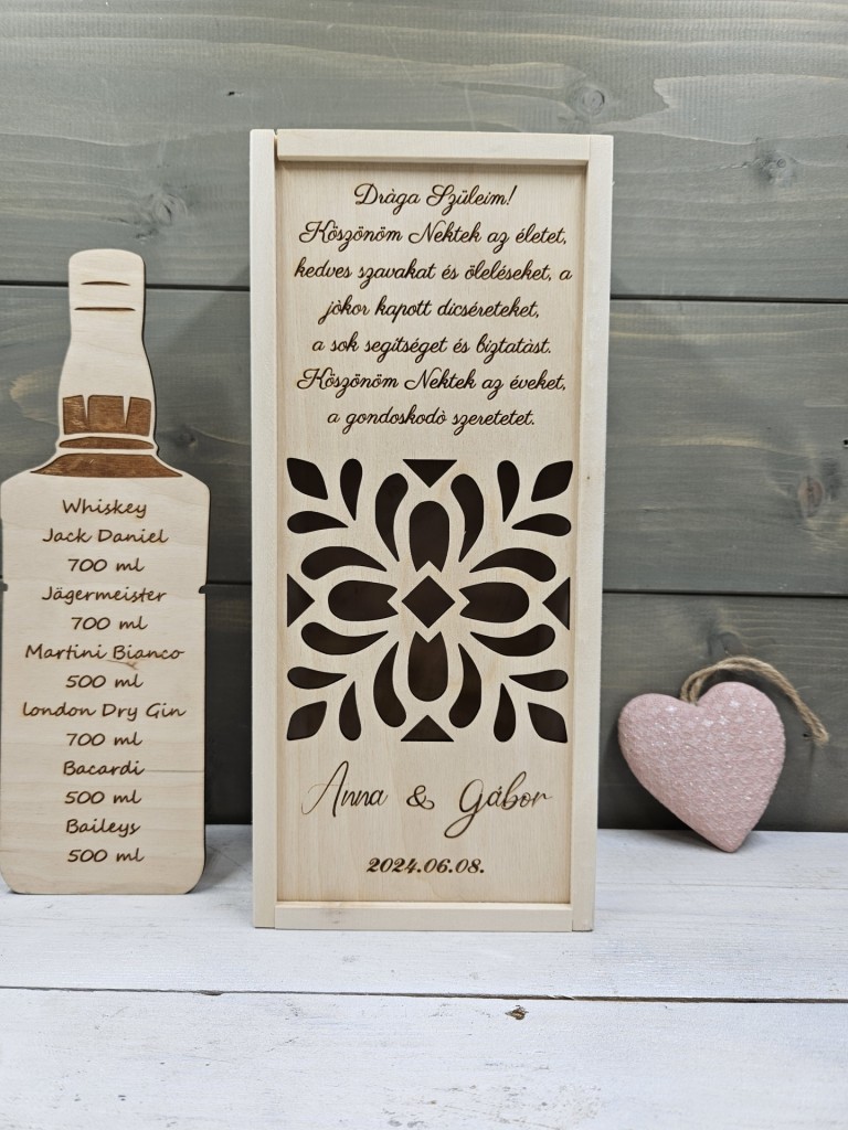 Harmónia esküvői szülőköszöntő italos ajándék díszdoboz