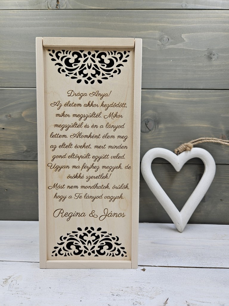 Csipkedísz esküvői szülőköszöntő italos ajándék díszdoboz 