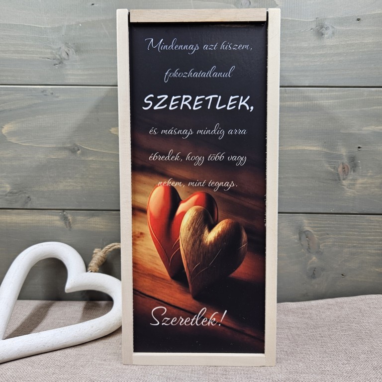 Szerelmes Szívek italos ajándék díszdoboz