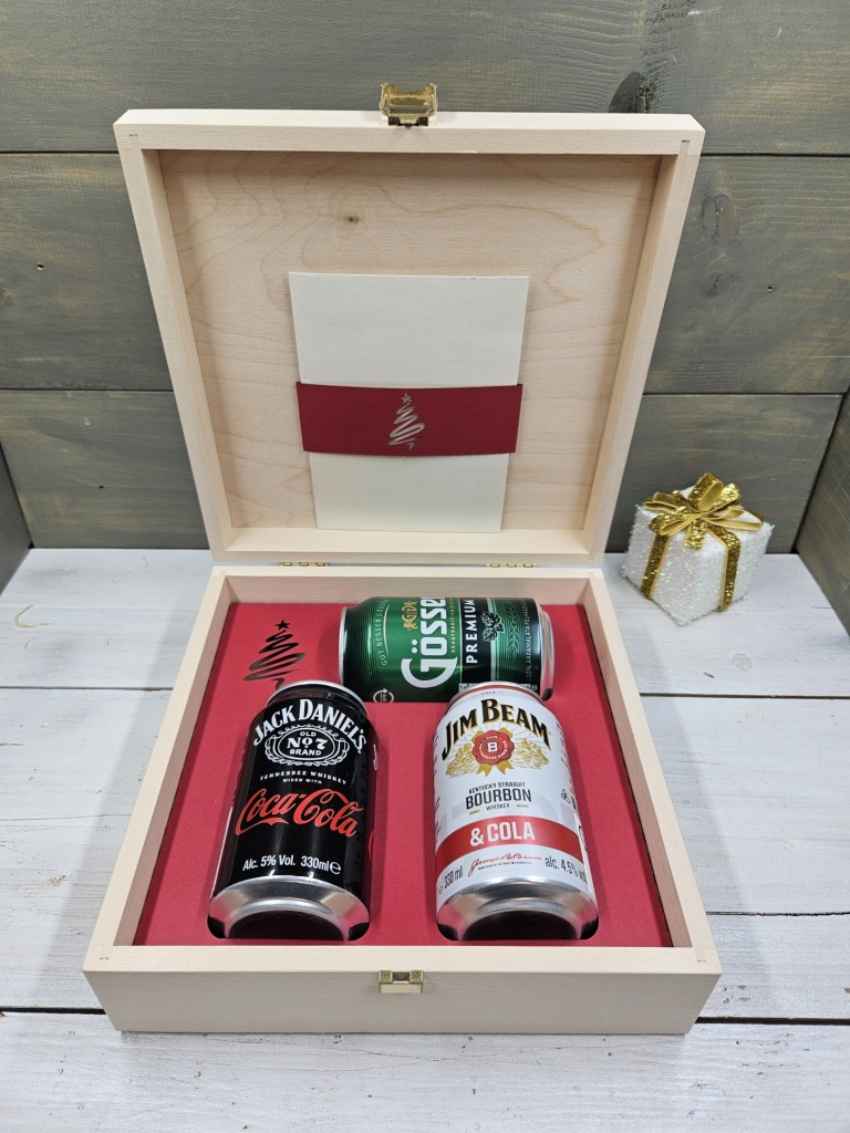 Szarvasok kávés, teás, édességes, italos ajándék díszdoboz karácsonyra