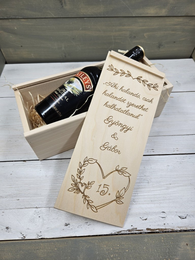 Évfordulós italos ajándék díszdoboz