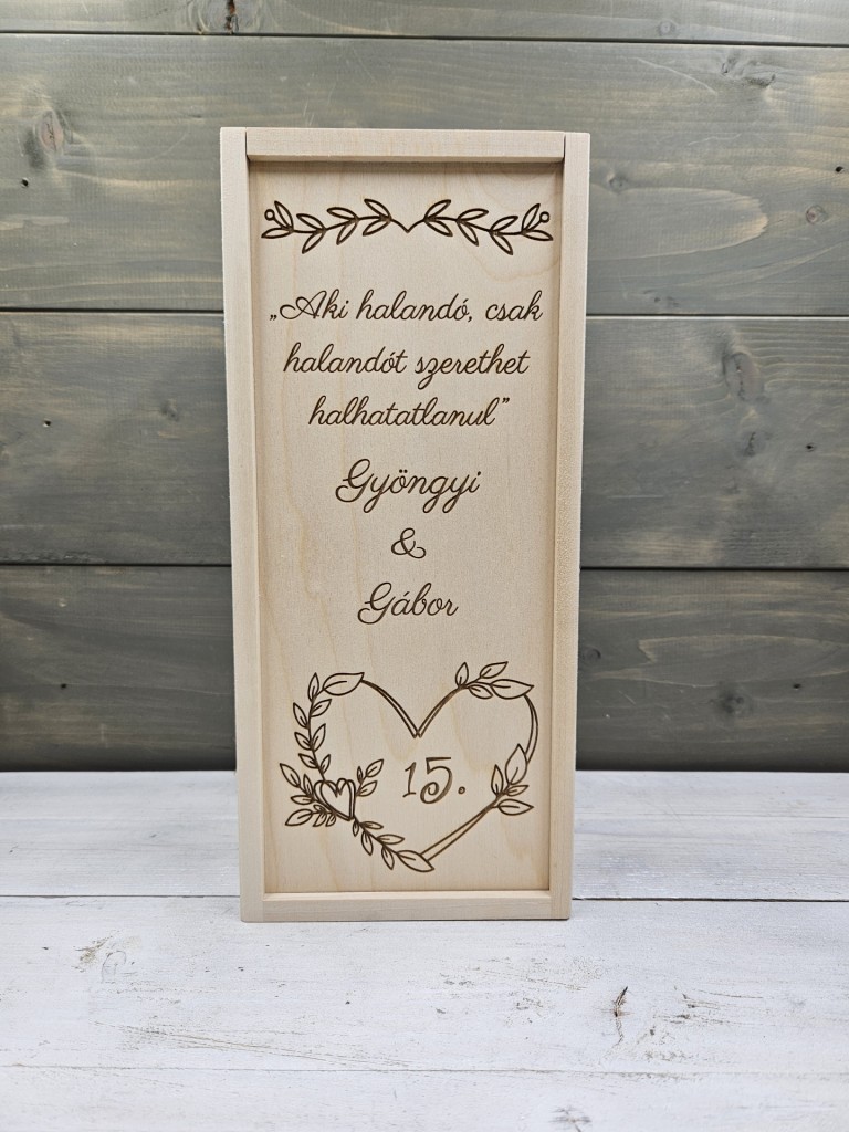 Évfordulós italos ajándék díszdoboz
