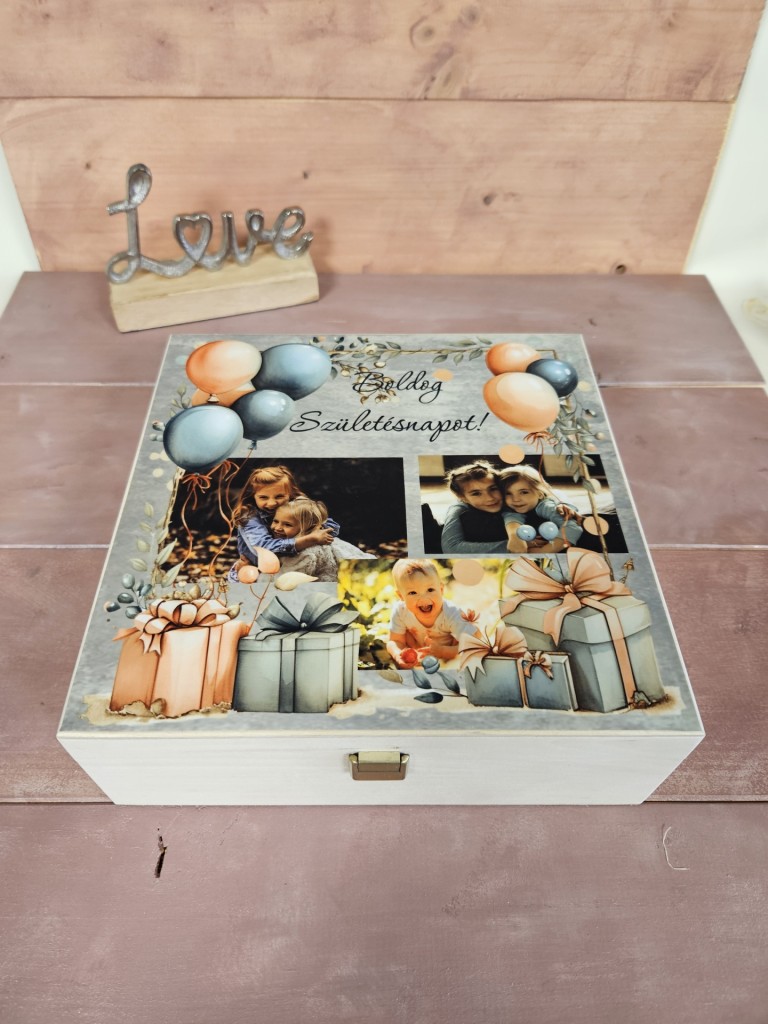 Szülinapi emlékek kávés, teás, édességes ajándék díszdoboz
