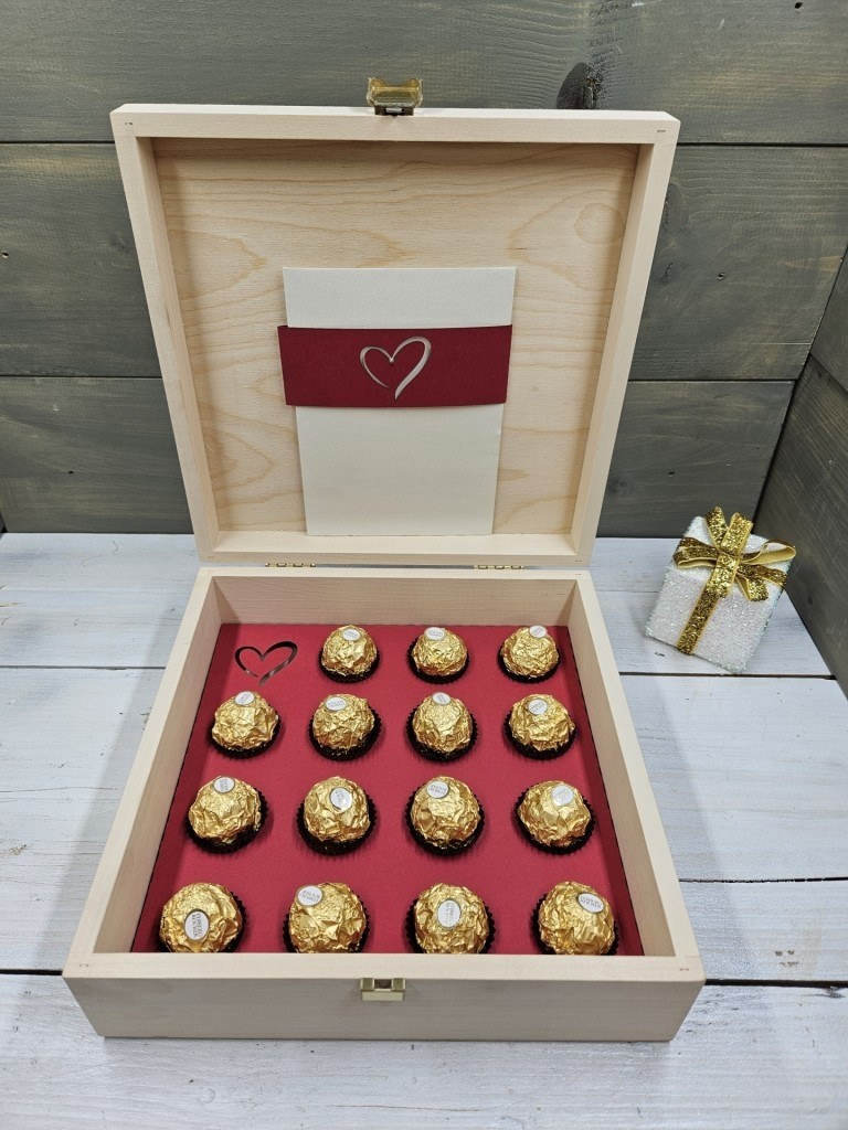 Ajándékdoboz házassági évfordulóra