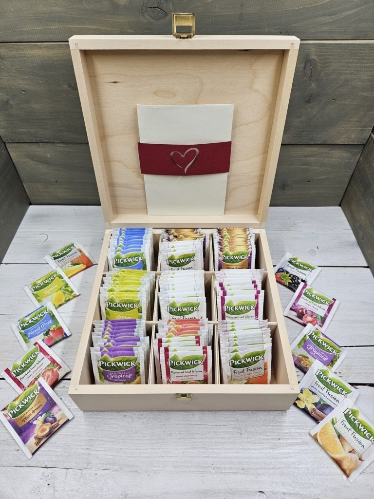 Ajándék doboz ballagásra, diplomaosztóra