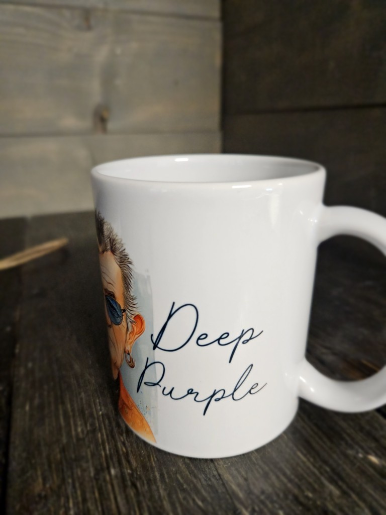 Deep Purple mintás bögre