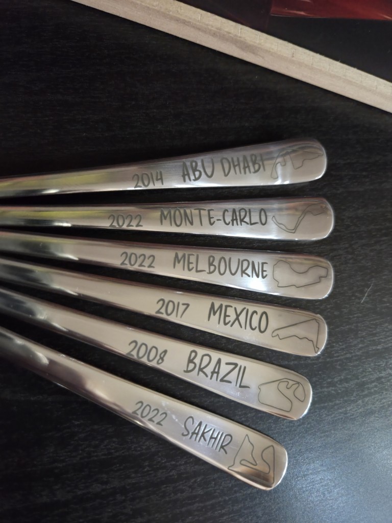 F1 Lewis Hamilton ajándékcsomag rajongóknak