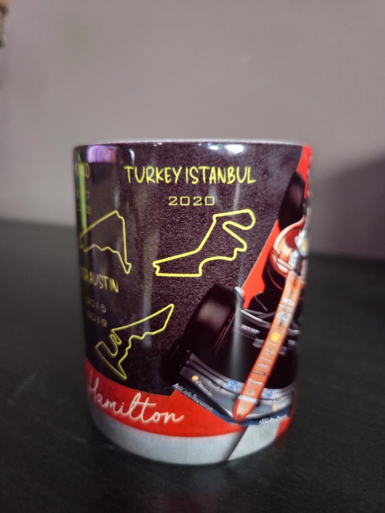 F1 Lewis Hamilton ajándékcsomag rajongóknak