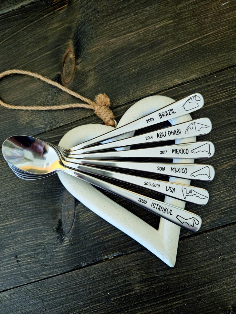 F1 Lewis Hamilton ajándékcsomag rajongóknak