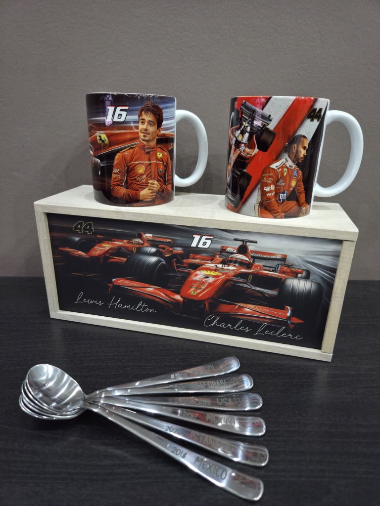 F1 Lewis Hamilton és Charles Leclerc ajándékcsomag rajongóknak