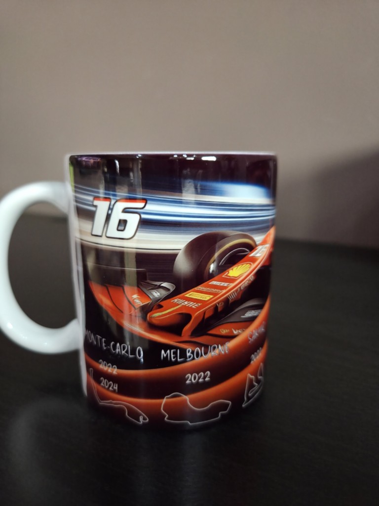 F1 Lewis Hamilton és Charles Leclerc ajándékcsomag rajongóknak