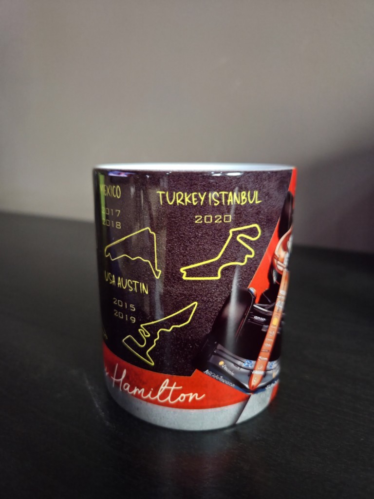 F1 Lewis Hamilton és Charles Leclerc ajándékcsomag rajongóknak