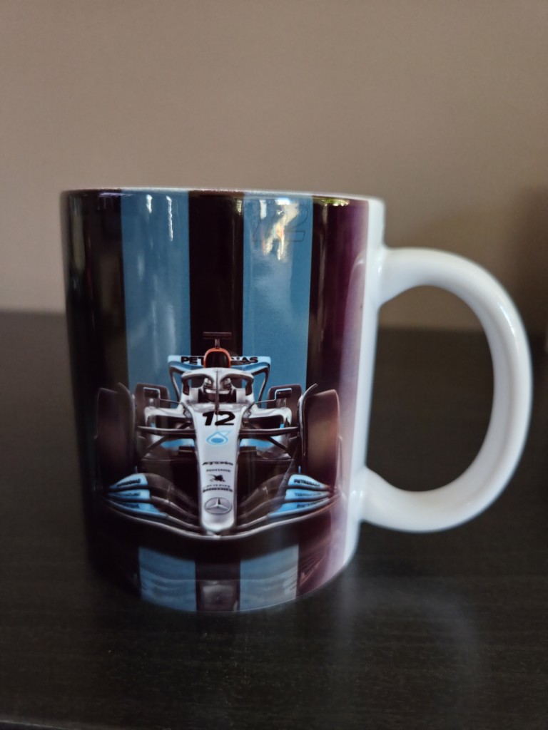 F1 Kimi Antonelli bögre 