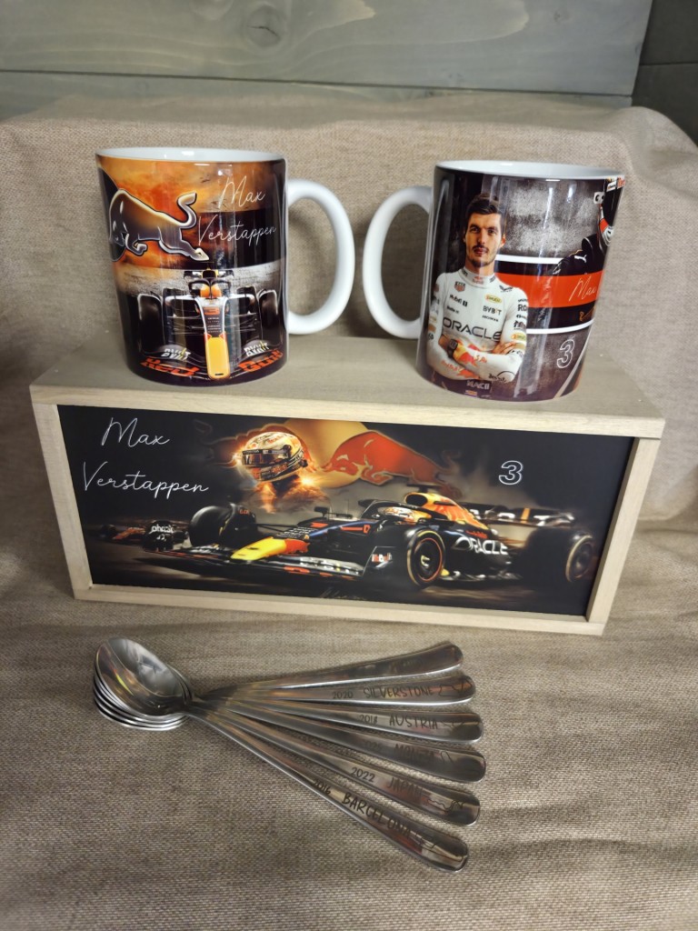 F1 Max Verstappen ajándékcsomag rajongóknak 