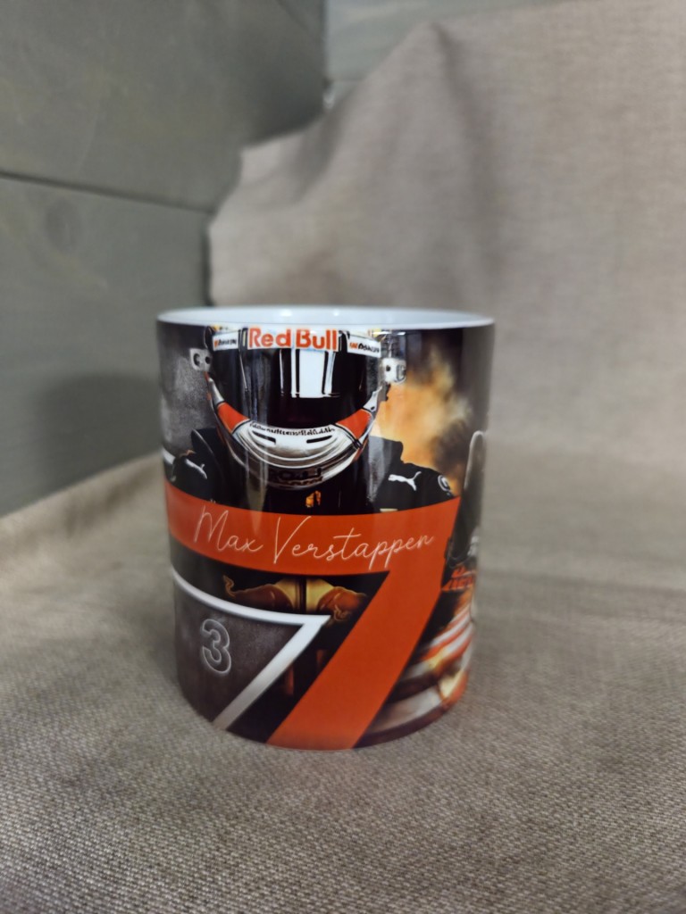 F1 Max Verstappen ajándékcsomag rajongóknak 