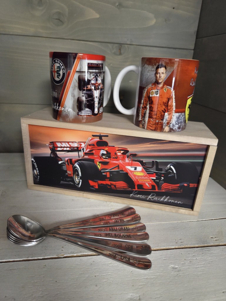 F1 Kimi Raikkonen ajándékcsomag rajongóknak