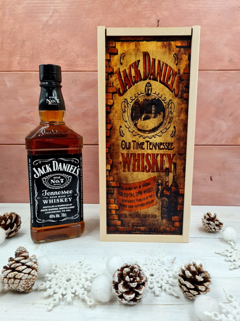 Whiskeys italos ajándékdoboz szülinapra