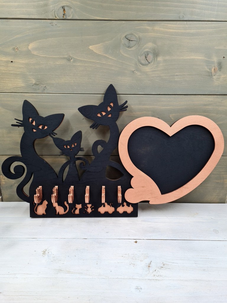 Fekete macskák fali kulcstartó