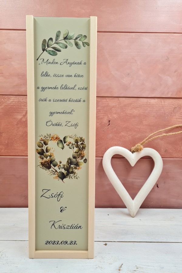 Eukaliptusz szív esküvői szülőköszöntő boros ajándékdoboz