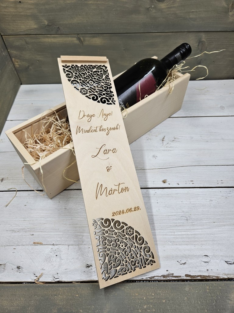 Hullámok esküvői szülőköszöntő ajándék bortartó díszdoboz