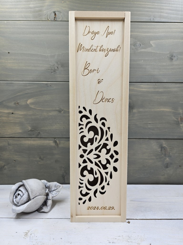 Romantika esküvői szülőköszöntő ajándék bortartó díszdoboz
