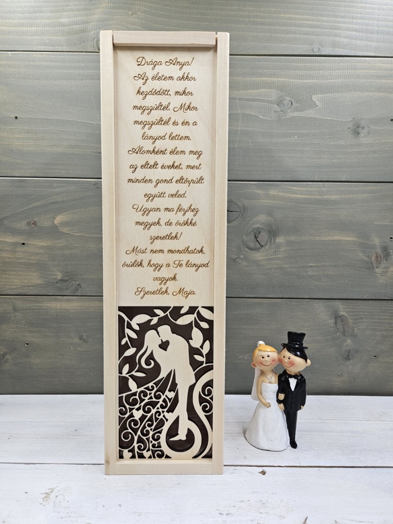 Egymásba fonódva esküvői szülőköszöntő bortartó ajándék díszdoboz